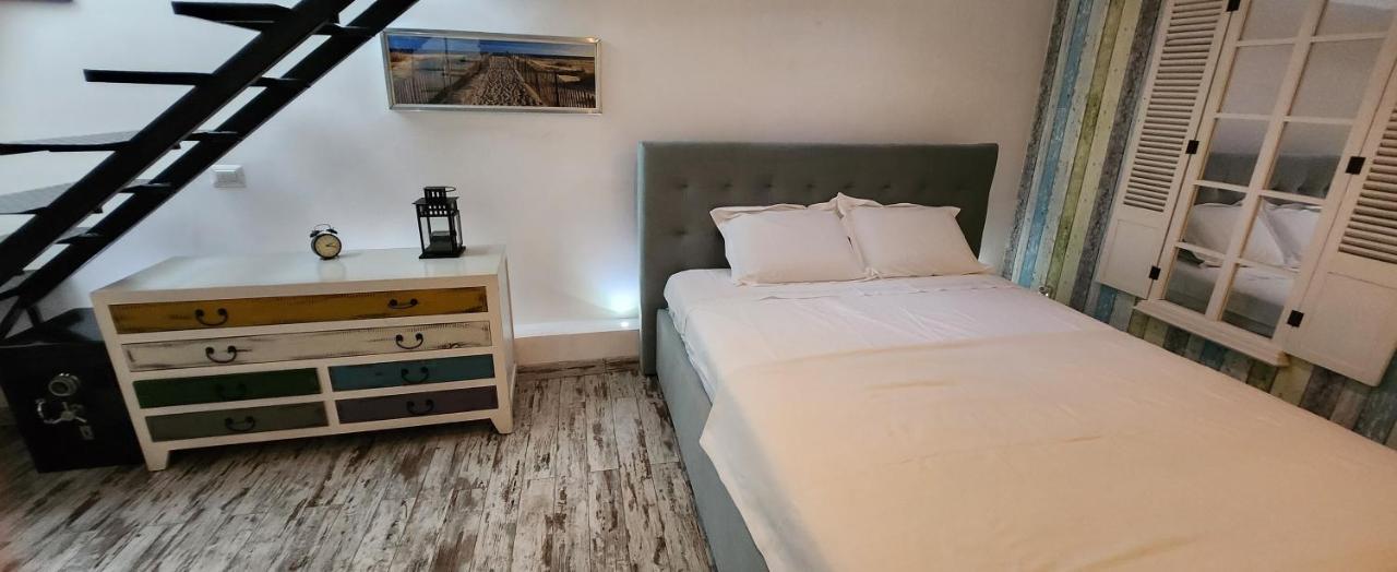 Morii Lake Pool Villa بوخارست المظهر الخارجي الصورة
