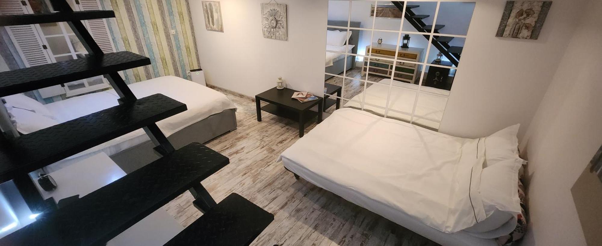 Morii Lake Pool Villa بوخارست المظهر الخارجي الصورة